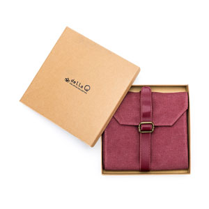 della Q Maker's Canvas Needle Case - Maroon