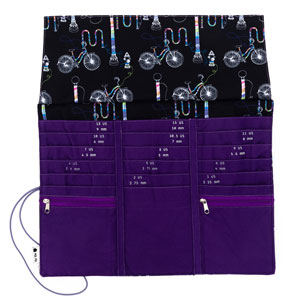 della Q Tri-Fold Circular Needle Case - 1145 - Fabric Print Collection - Yarn Bombing