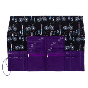 della Q DPN + Circular Case - 1136-1 - Fabric Print Collection - Yarn Bombing