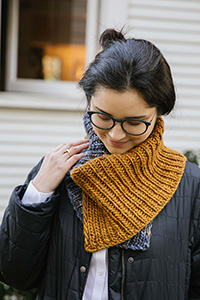 Churchmouse Classics Patterns - Double Split Color-Blocked Cowl - PDF Download