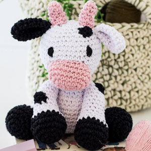 Hoooked Plush Crochet Toys - Cow Kirby