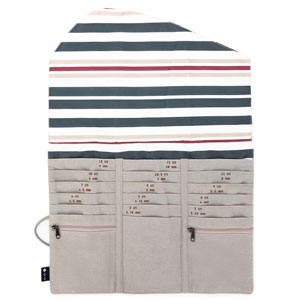 della Q Tri-Fold Circular Needle Case - 1145 - *Linen - Pebble