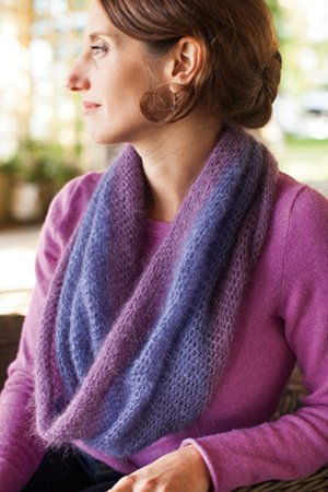 Churchmouse Classics Patterns - Crocheted Moebius Cowl Pattern